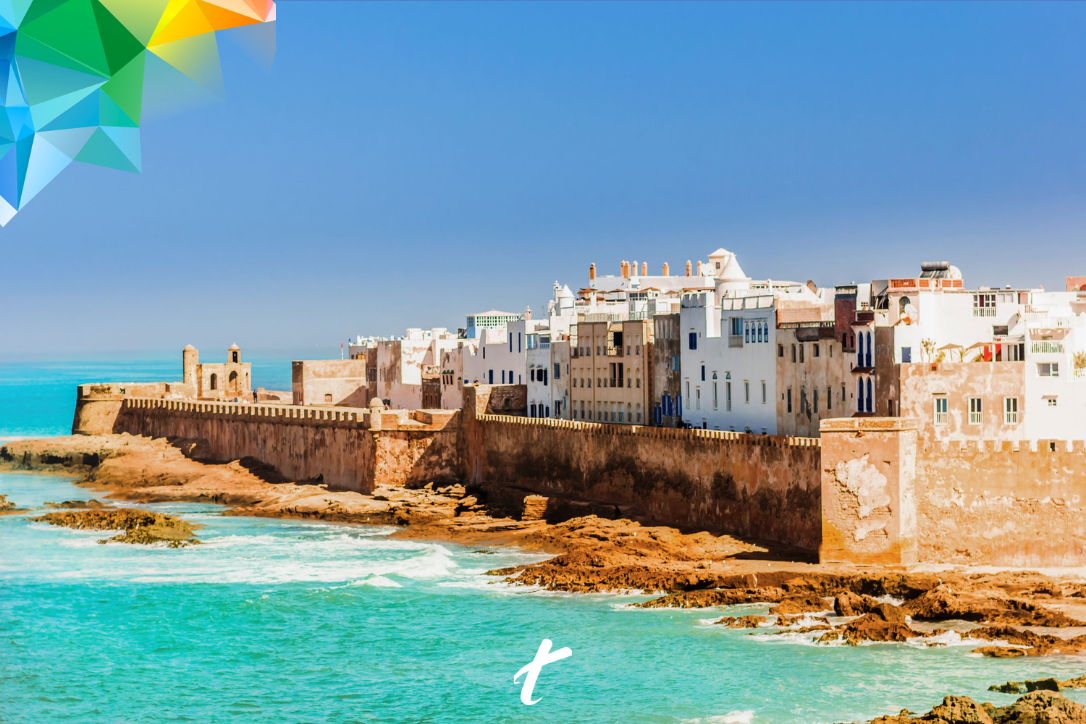 🌍 Eco-Responsible Tourism in Essaouira: Journey Between Deserts, Beaches, and Mountains 🌍